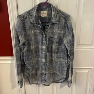 Women’s American Eagle plaid button down - boyfriend fit size small